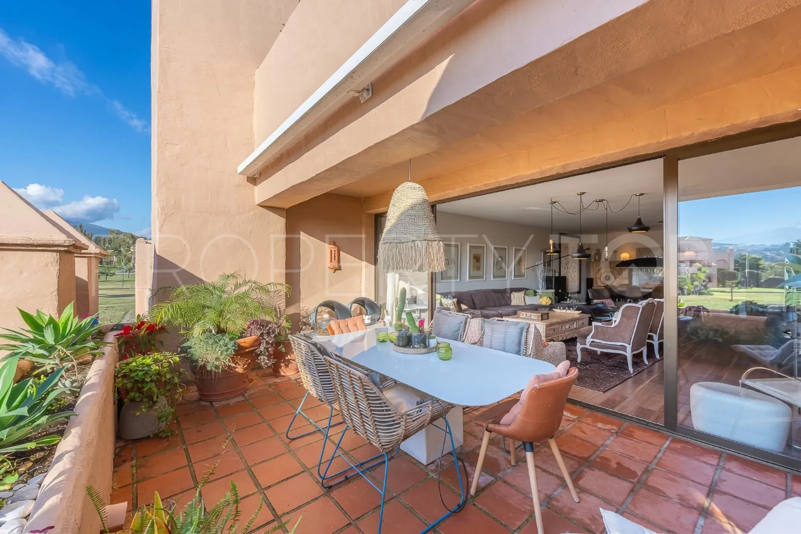 For sale duplex penthouse in La Cartuja del Golf