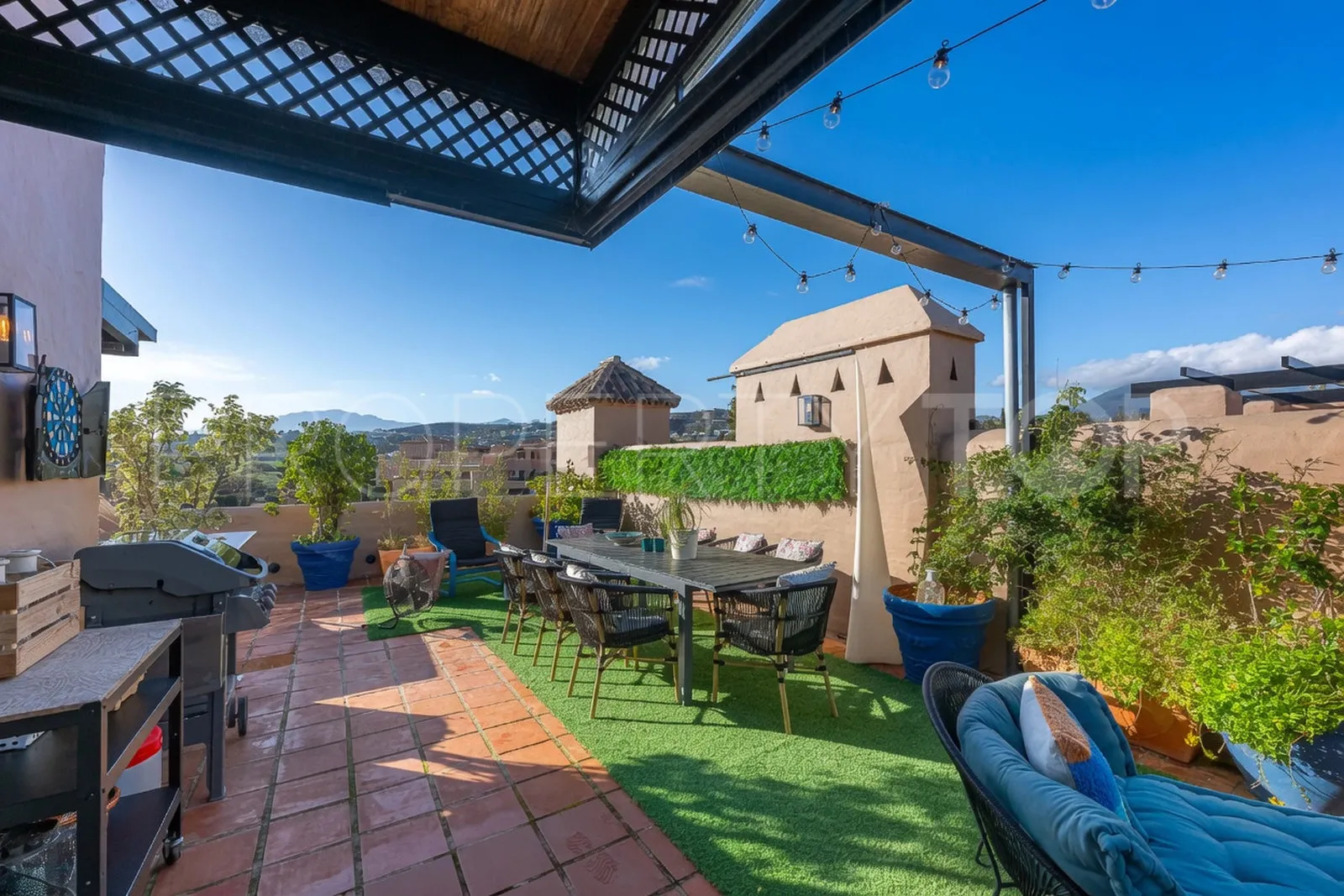 For sale duplex penthouse in La Cartuja del Golf