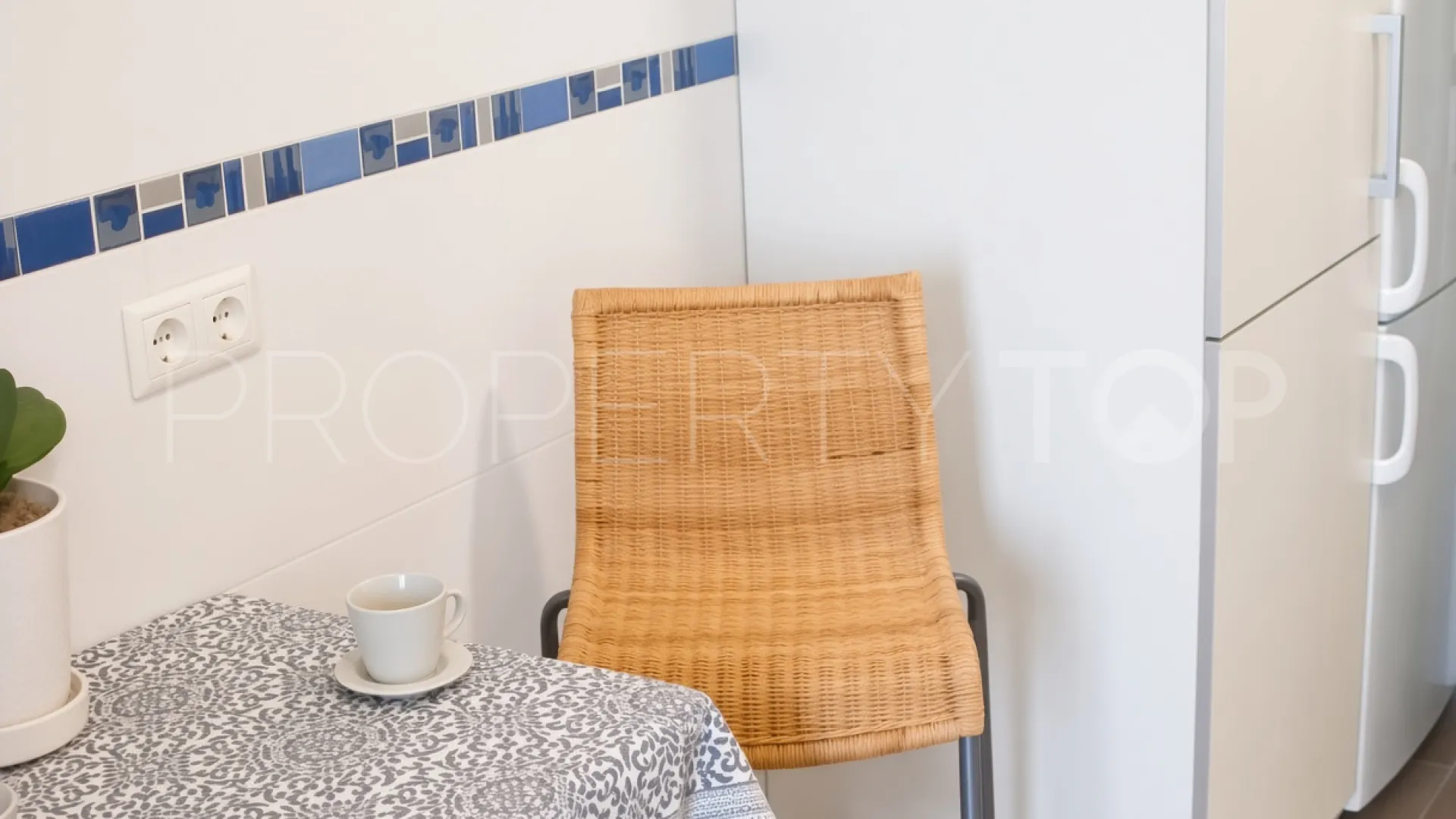 Comprar apartamento de 2 dormitorios en Marina de Sotogrande