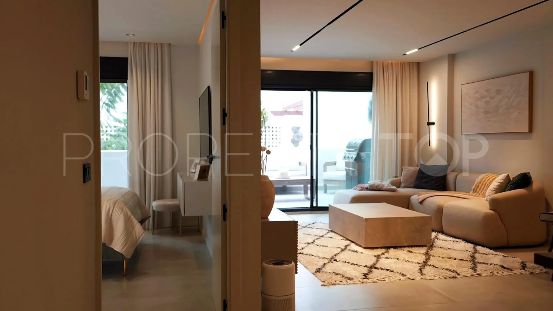 Apartamento planta baja en venta en La Maestranza de 3 dormitorios