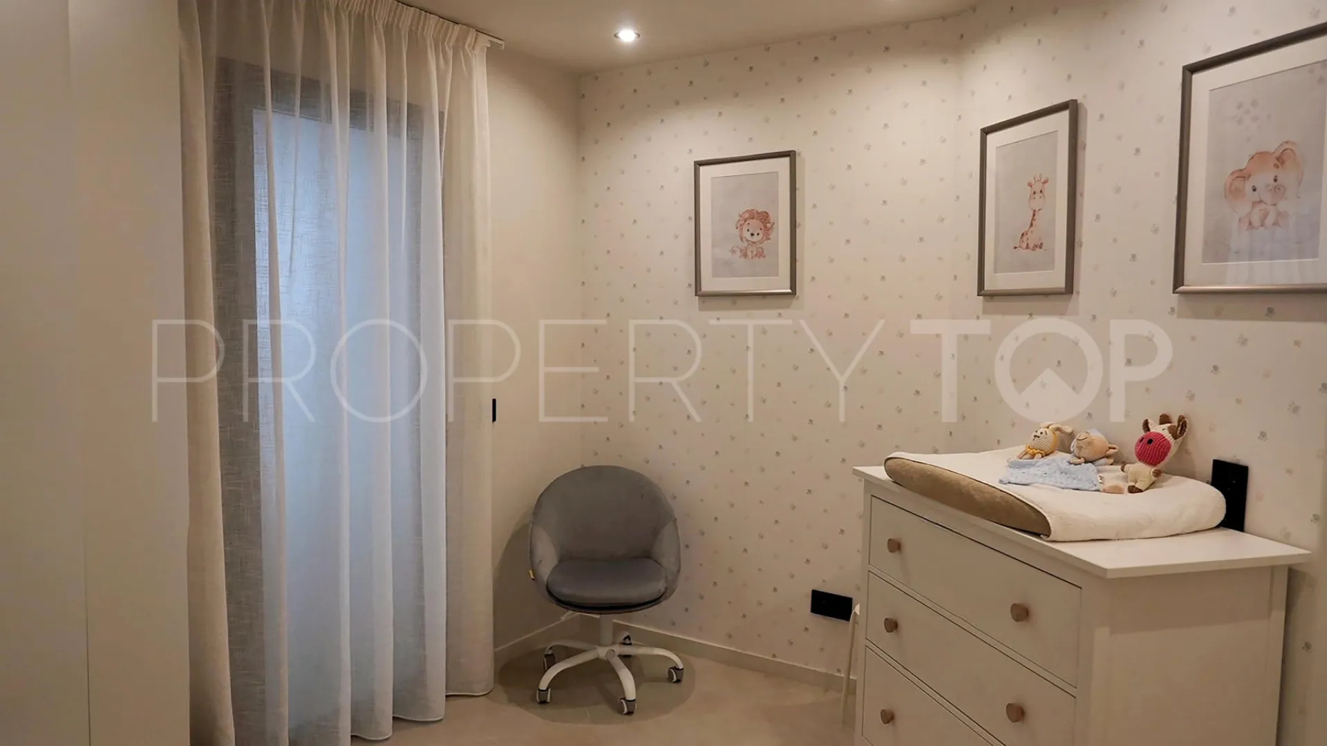 Apartamento planta baja en venta en La Maestranza de 3 dormitorios
