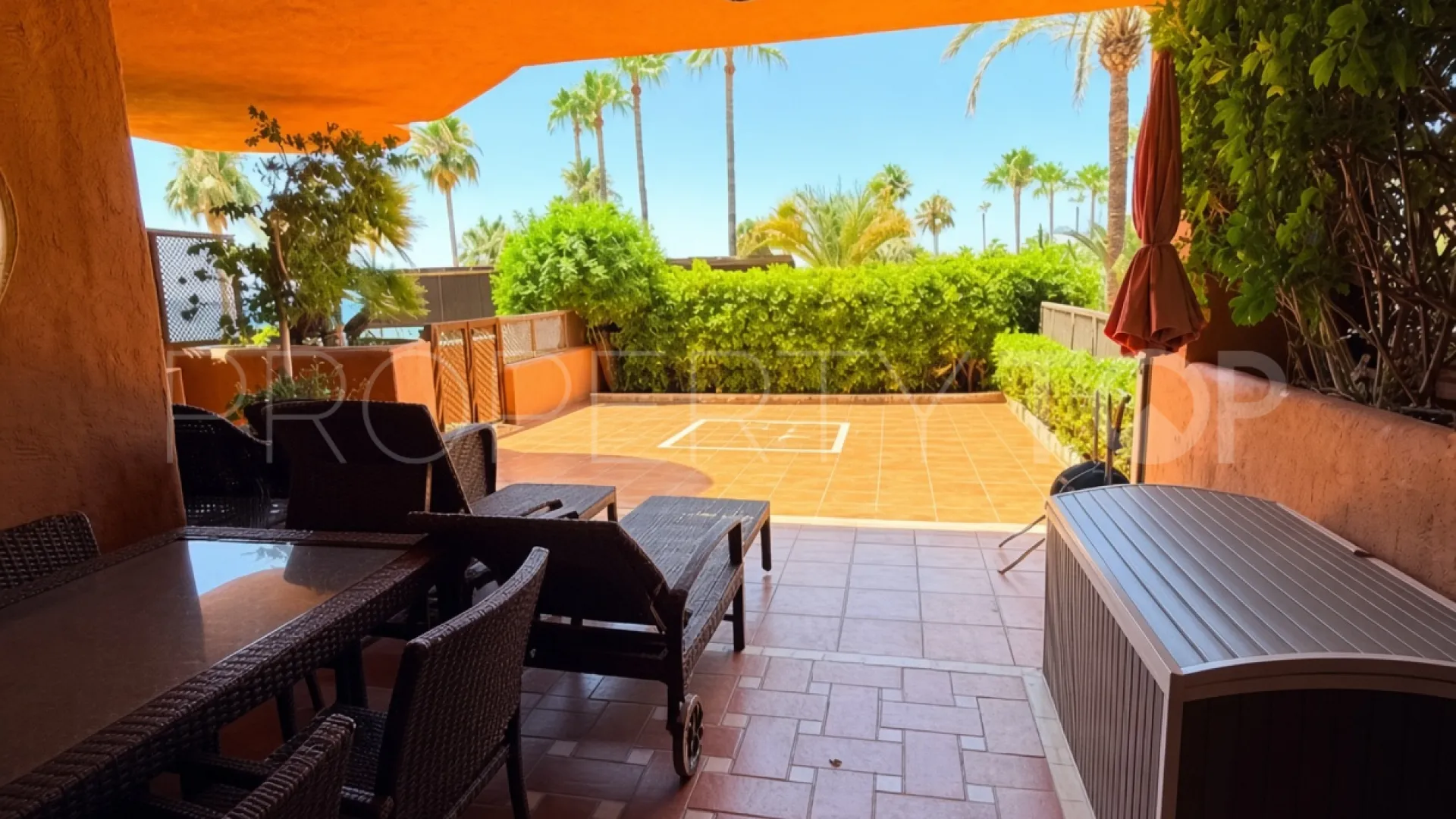 For sale ground floor apartment with 2 bedrooms in Mar Azul