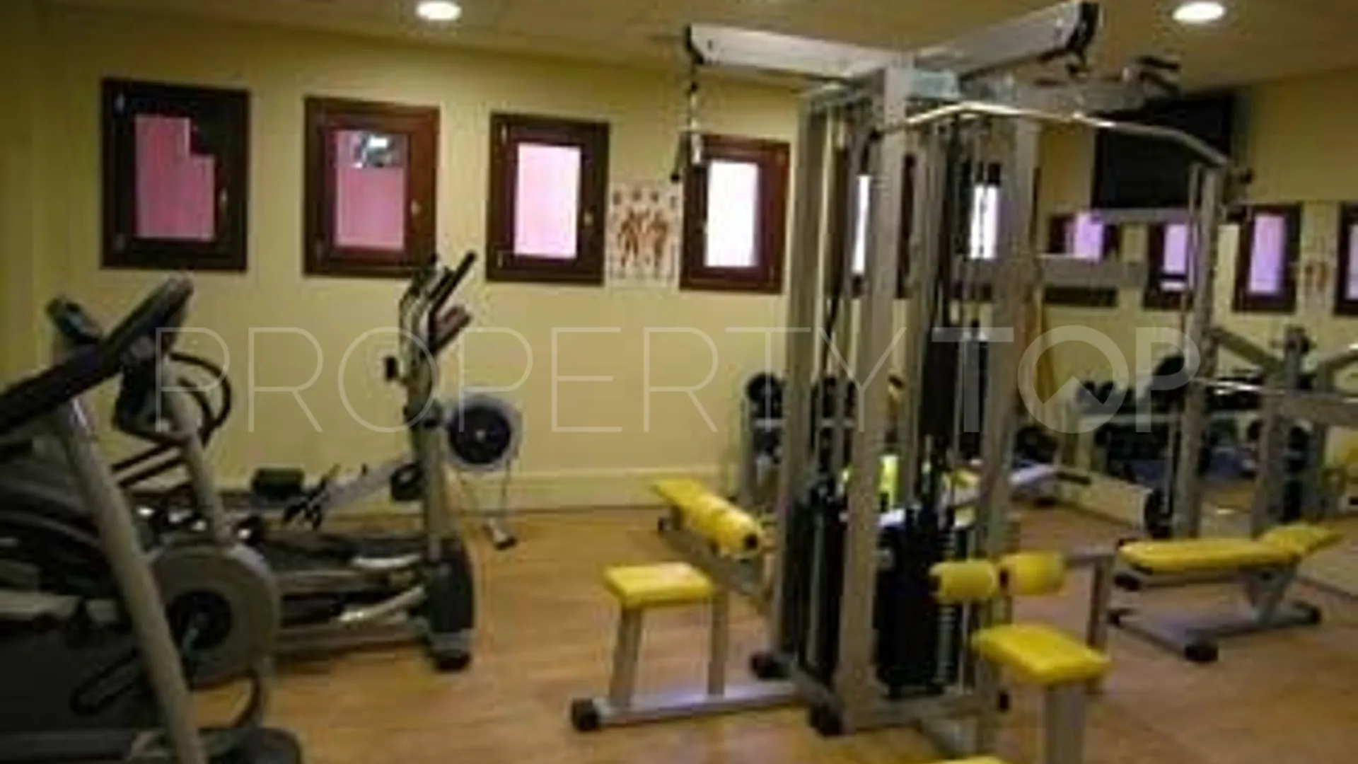 For sale ground floor apartment with 2 bedrooms in Mar Azul