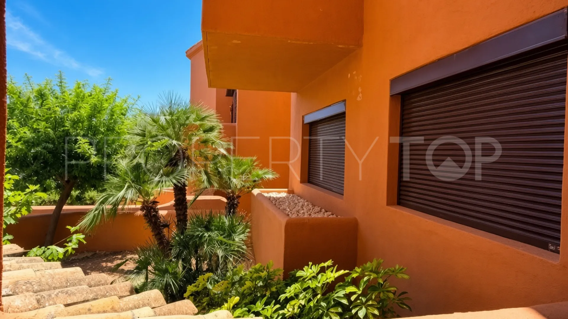 For sale ground floor apartment with 2 bedrooms in Mar Azul
