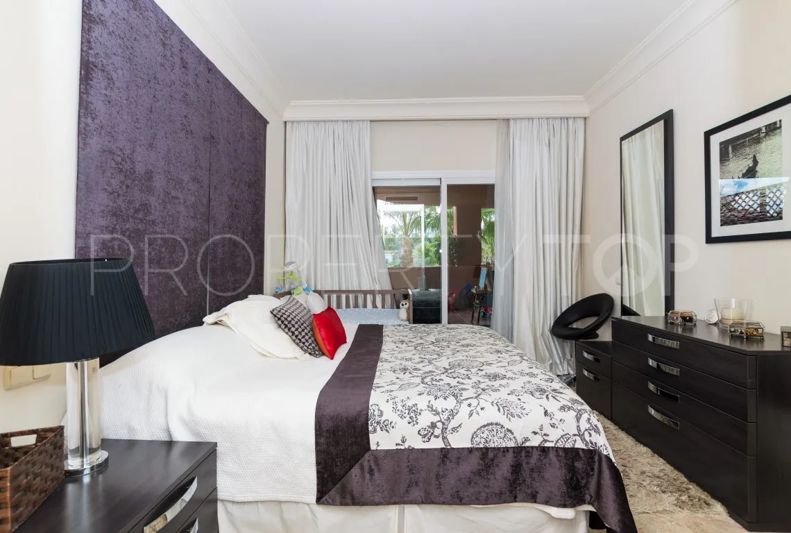 Nueva Andalucia, apartamento en venta con 3 dormitorios