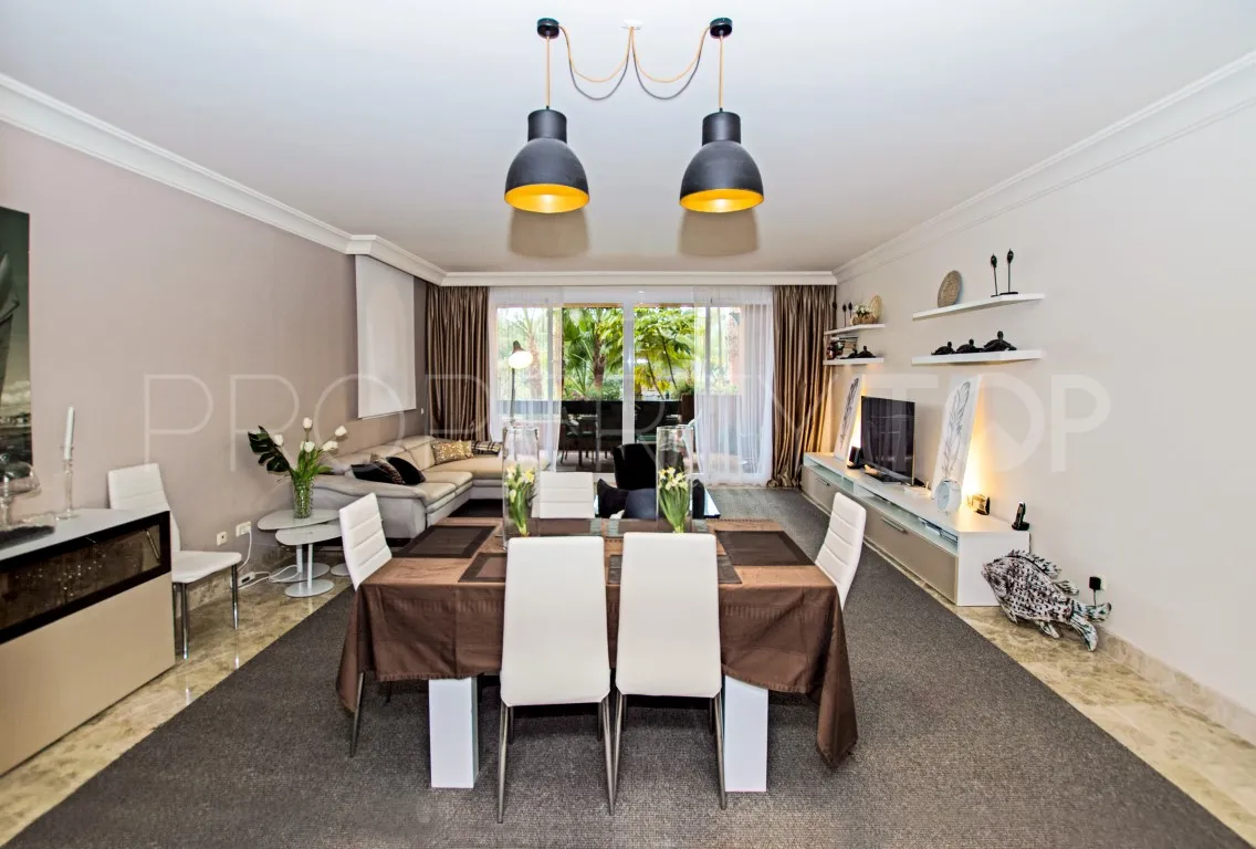 Nueva Andalucia, apartamento en venta con 3 dormitorios