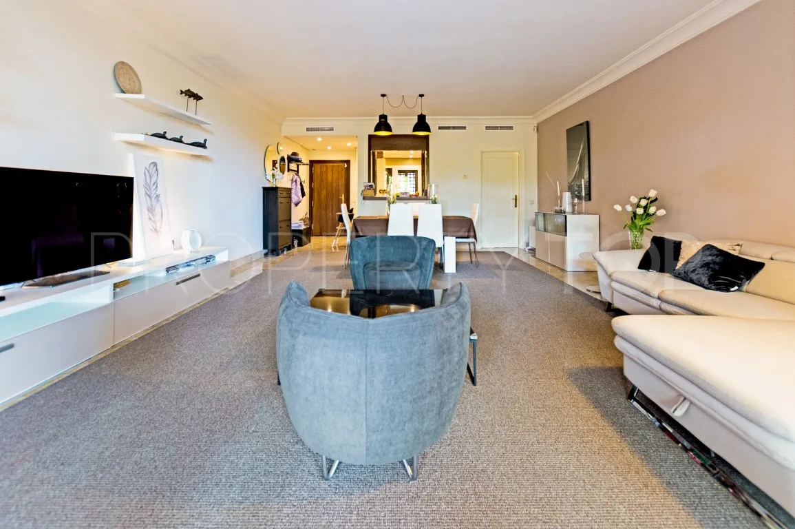 Nueva Andalucia, apartamento en venta con 3 dormitorios