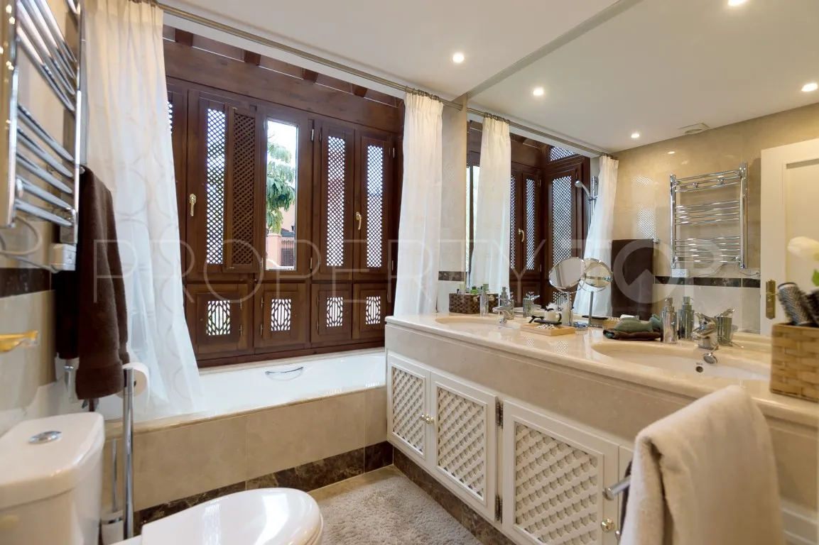 Nueva Andalucia, apartamento en venta con 3 dormitorios