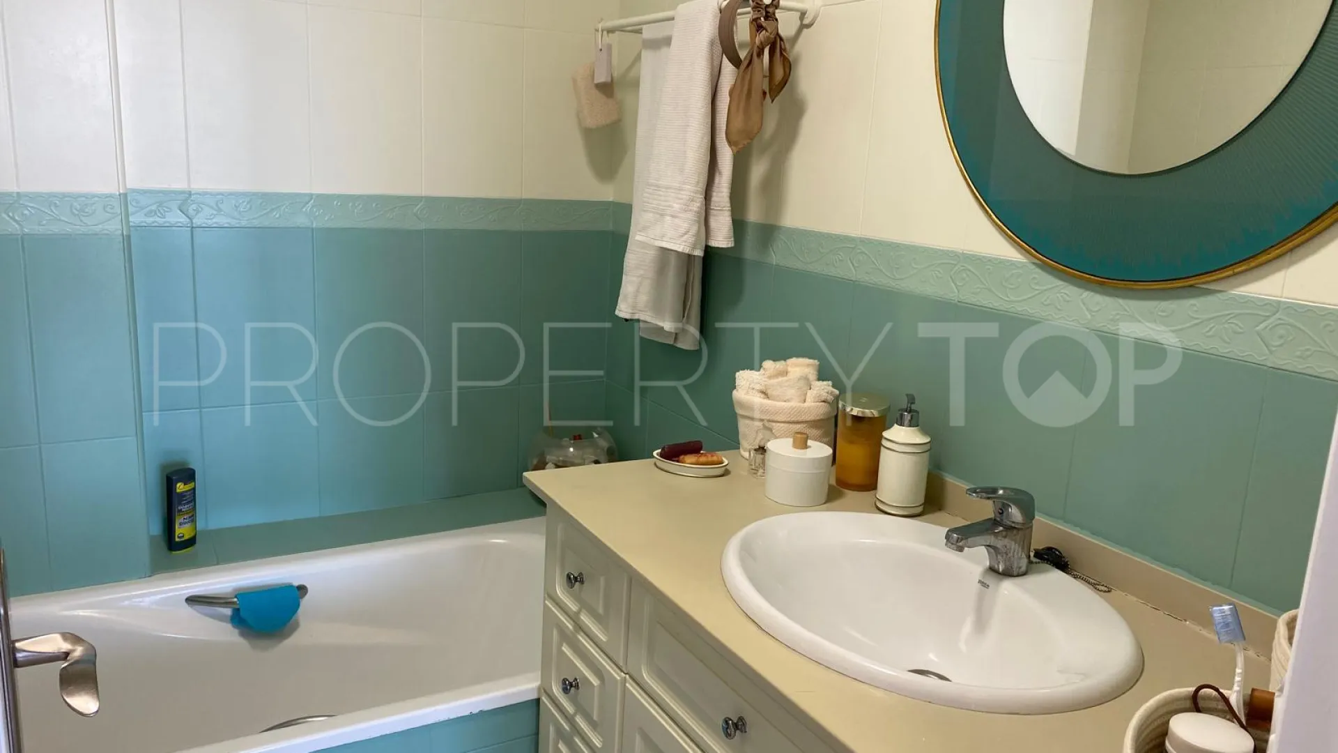 Estepona Golf, atico duplex a la venta