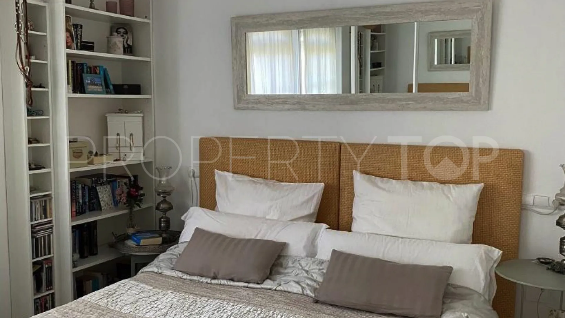 Estepona Golf, atico duplex a la venta