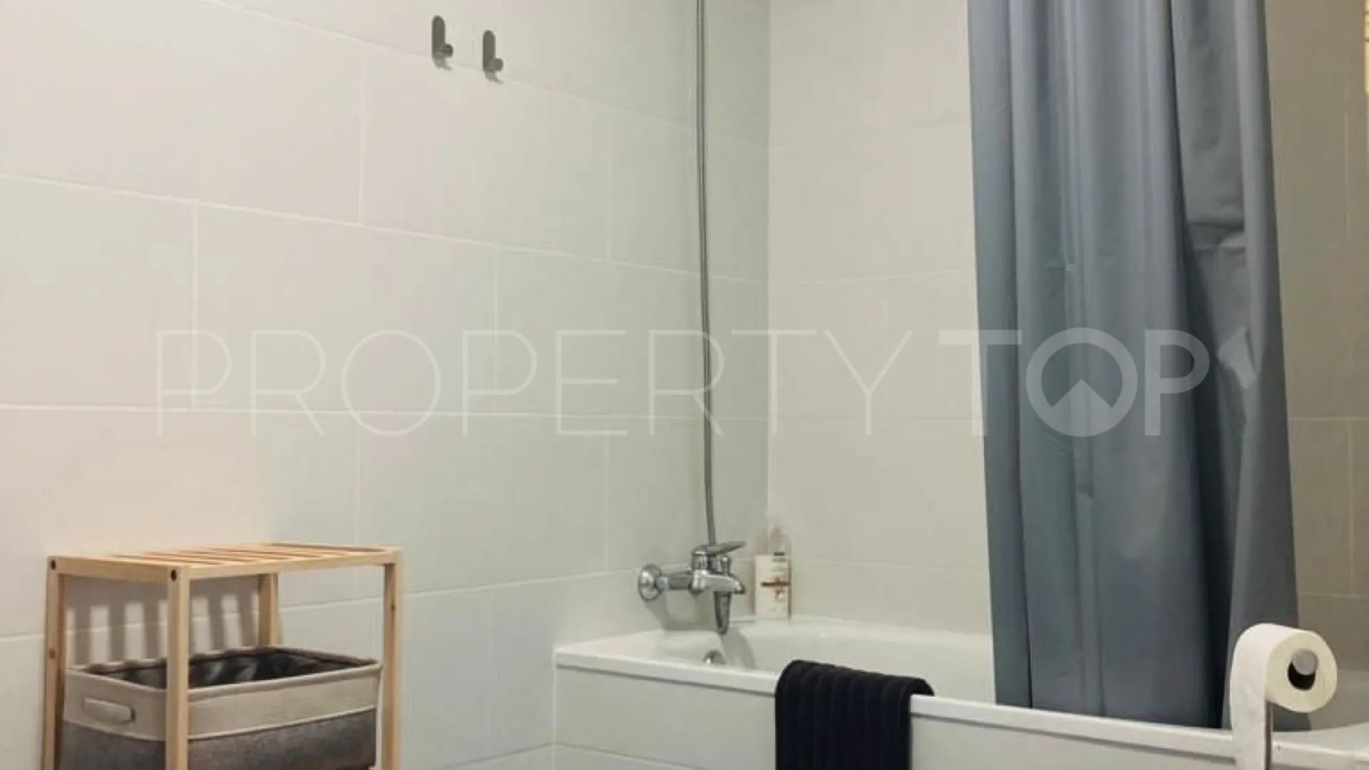 Apartamento con 2 dormitorios en venta en Sabinillas