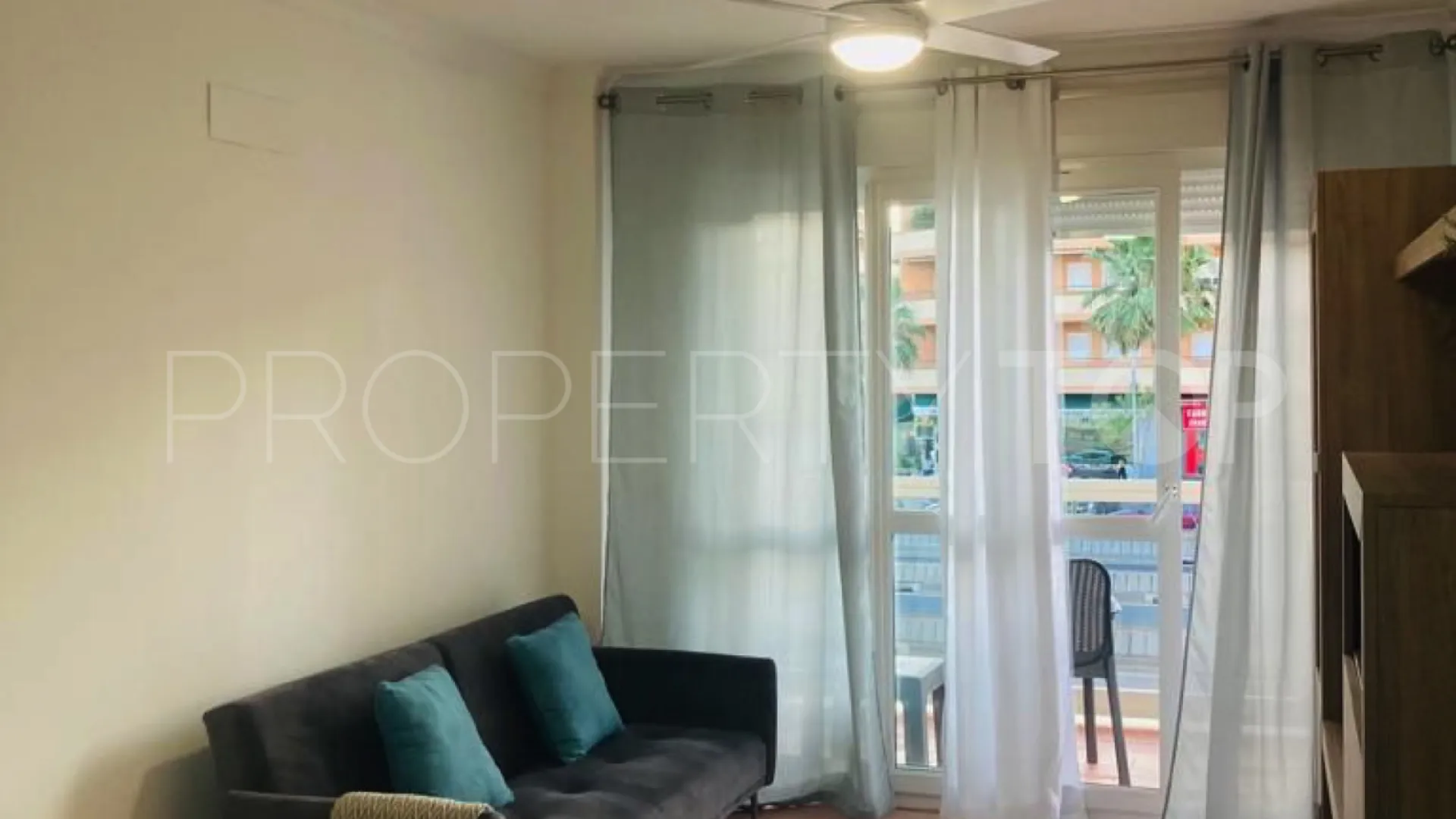 Apartamento con 2 dormitorios en venta en Sabinillas
