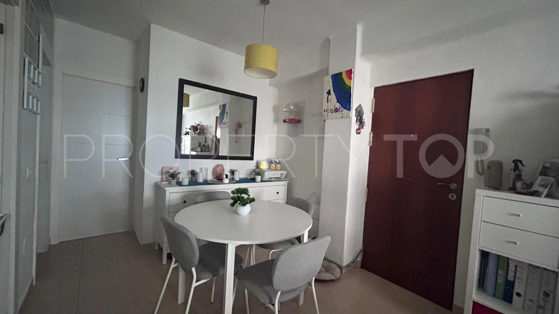 Apartamento planta baja en venta en Estepona Centro de 2 dormitorios