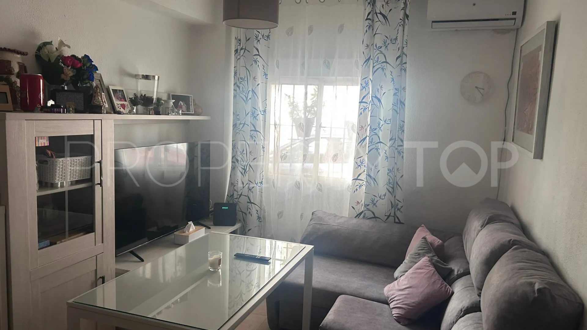 Apartamento planta baja en venta en Estepona Centro de 2 dormitorios