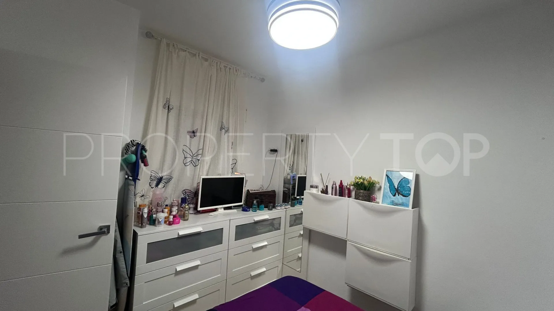 Apartamento planta baja en venta en Estepona Centro de 2 dormitorios