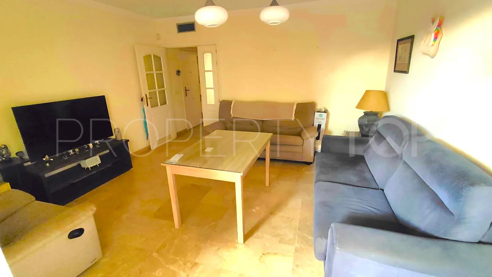 For sale apartment in Estepona Centre