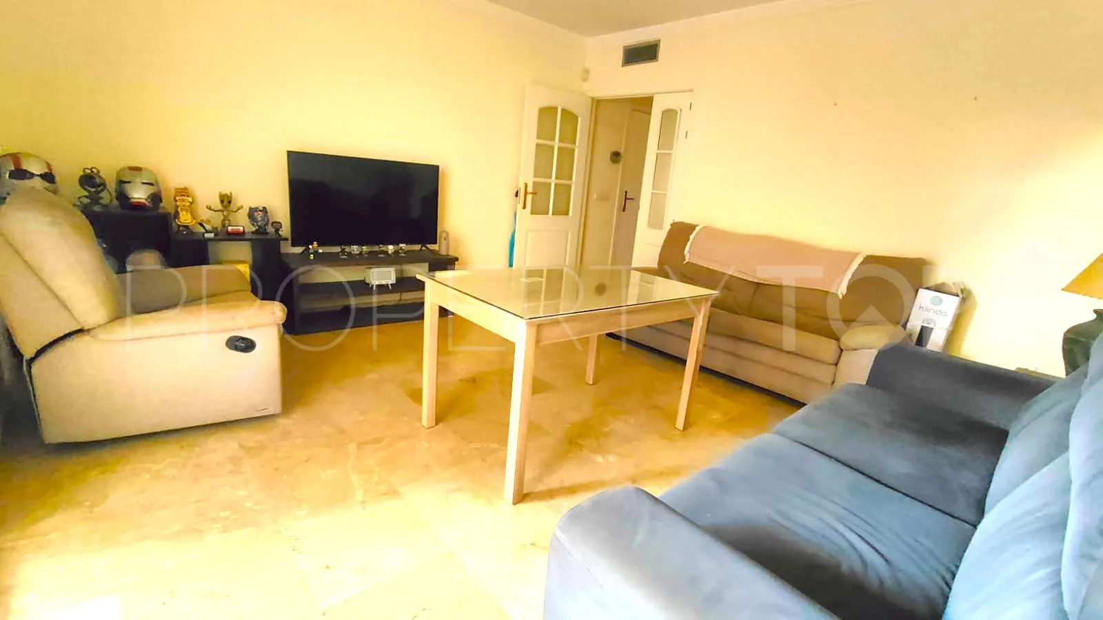 For sale apartment in Estepona Centre