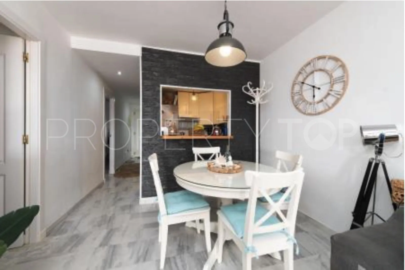 Ground floor apartment with 2 bedrooms for sale in Doña Julia