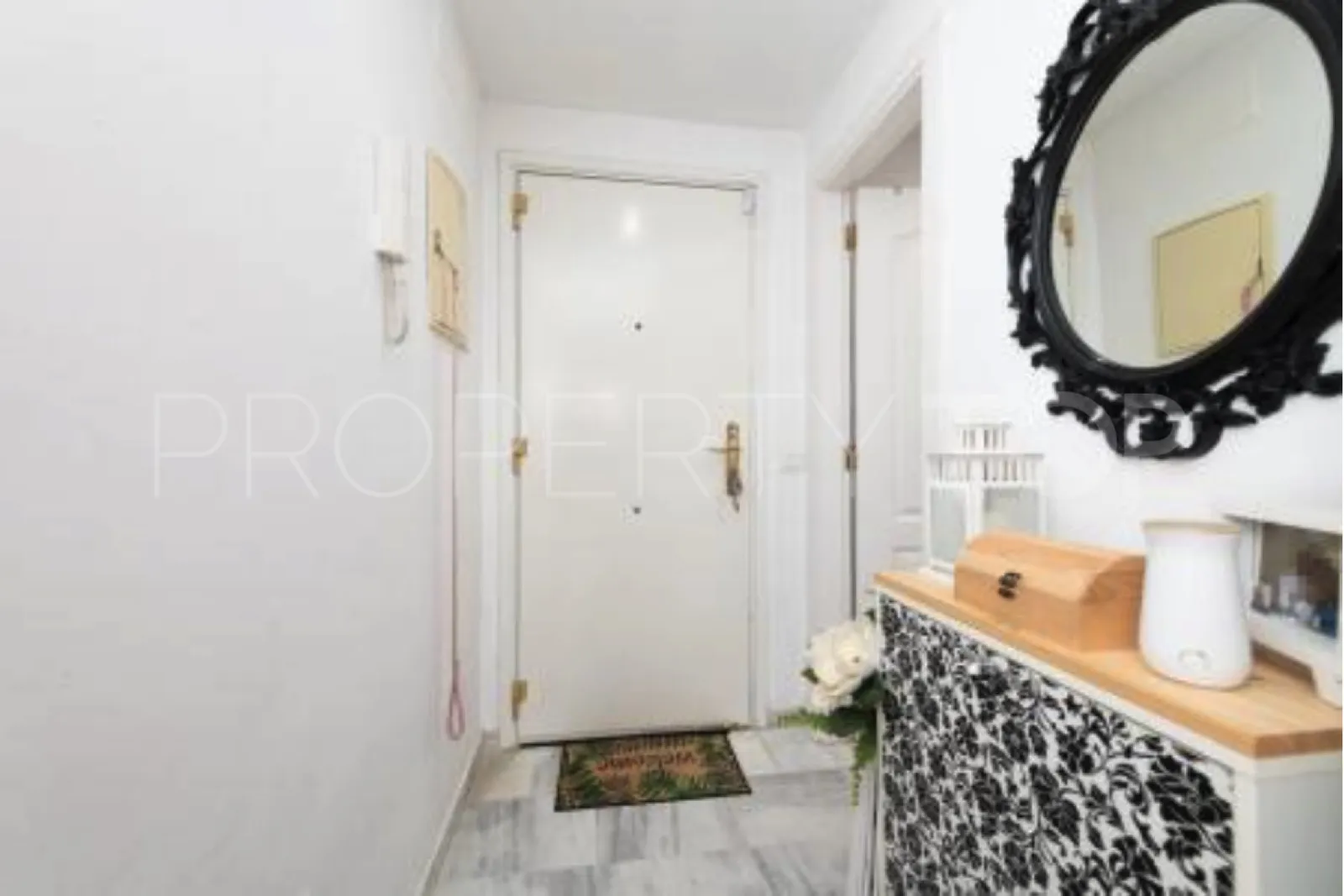 Ground floor apartment with 2 bedrooms for sale in Doña Julia