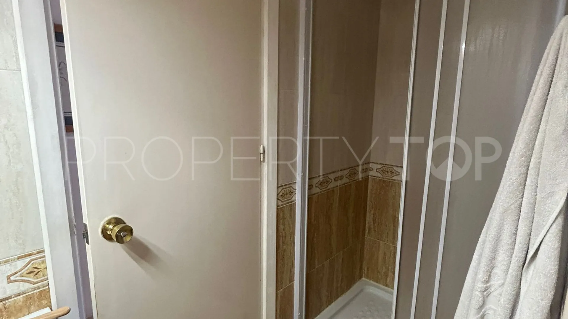 Buy 3 bedrooms apartment in Miraflores