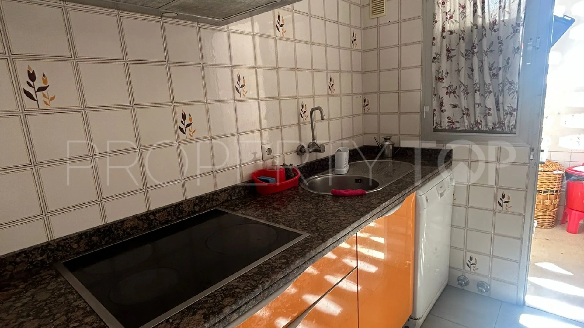 Buy 3 bedrooms apartment in Miraflores
