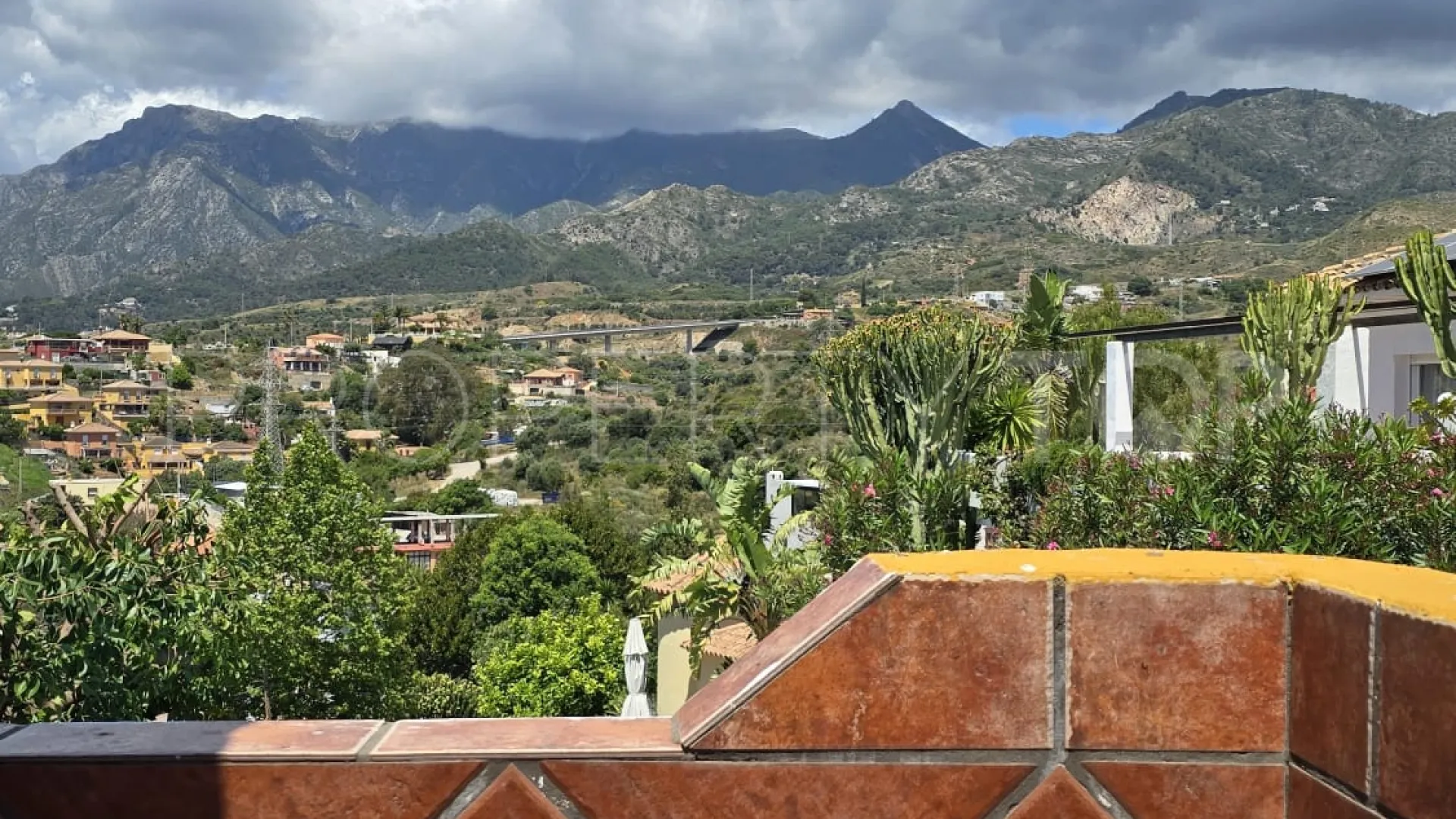 Adosado de 4 dormitorios en venta en Bello Horizonte