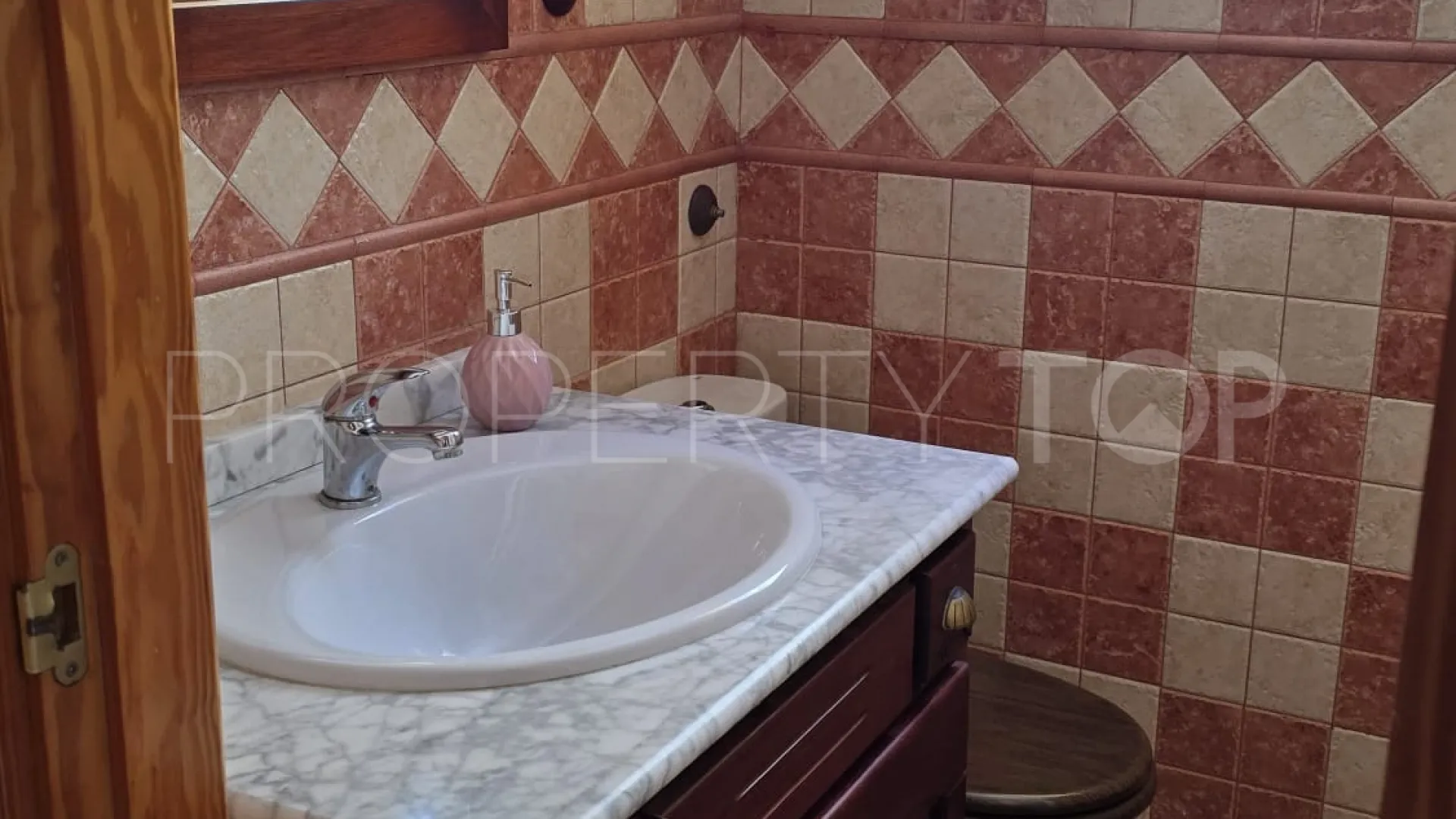 Adosado de 4 dormitorios en venta en Bello Horizonte
