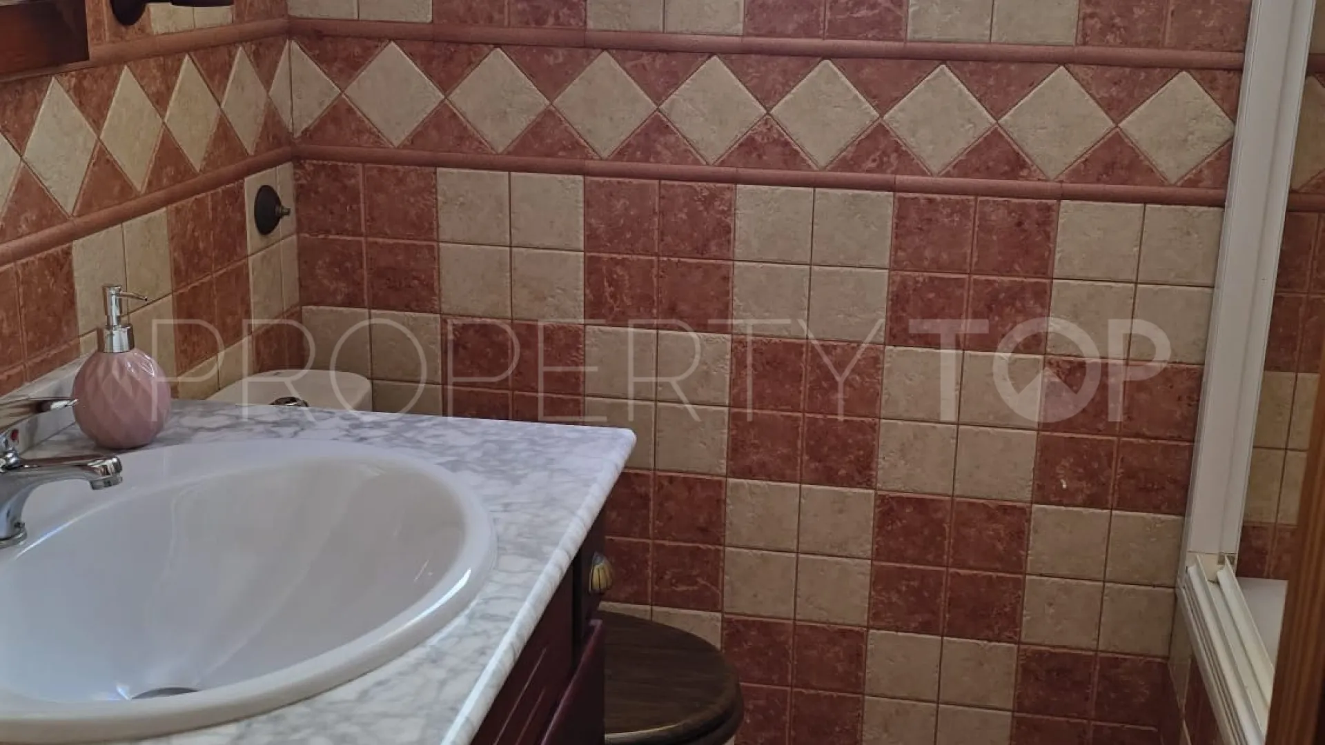 Adosado de 4 dormitorios en venta en Bello Horizonte