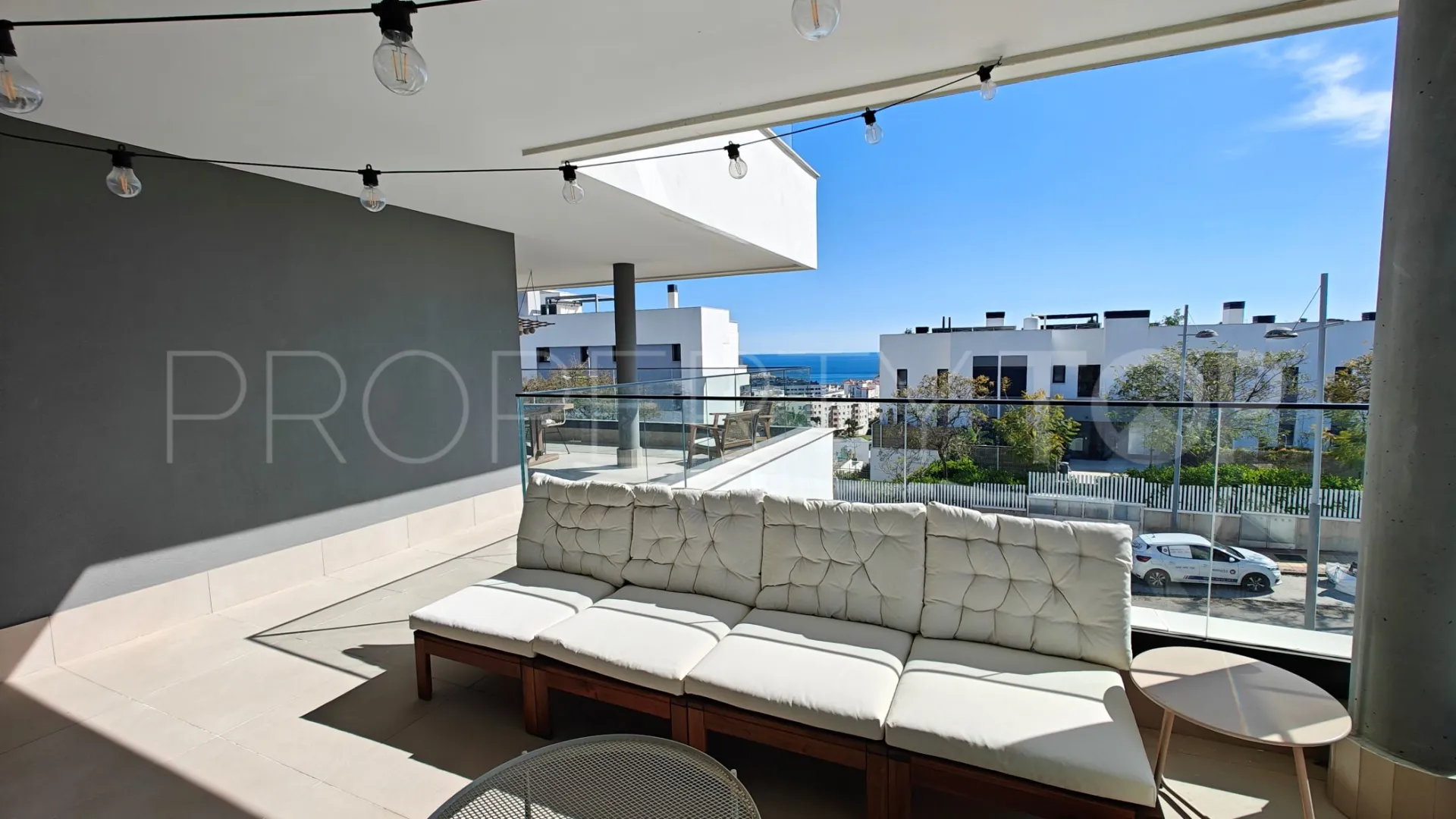 For sale Estepona Centre 4 bedrooms apartment