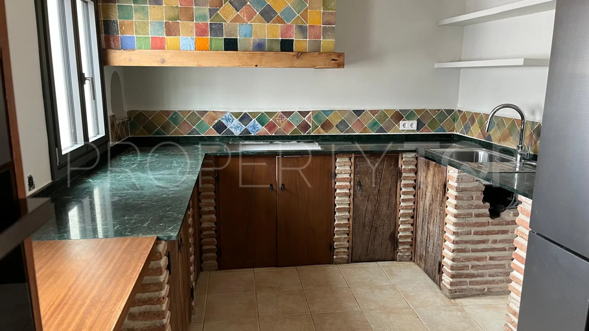 Se vende casa en Nagüeles de 3 dormitorios