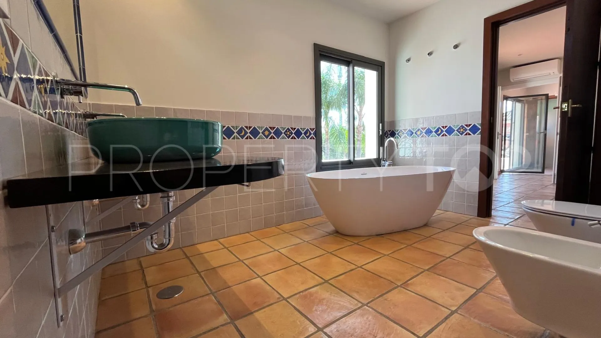 Se vende casa en Nagüeles de 3 dormitorios