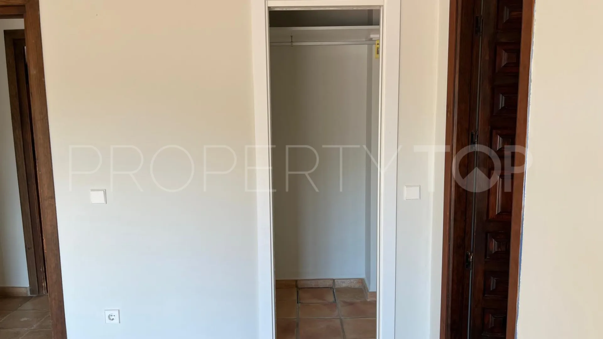Se vende casa en Nagüeles de 3 dormitorios