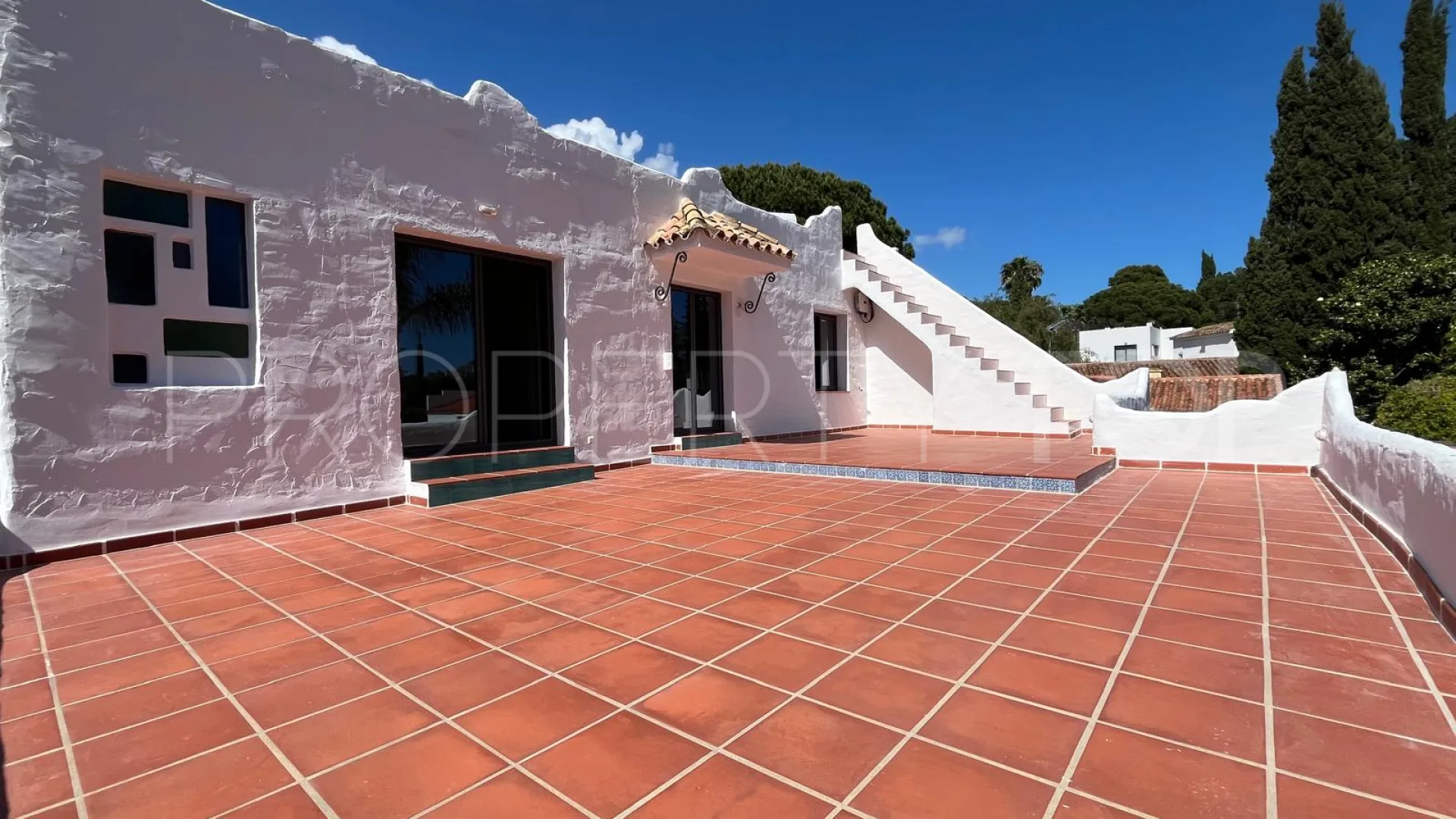 Se vende casa en Nagüeles de 3 dormitorios