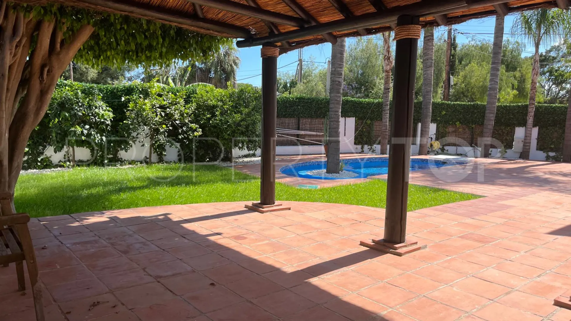 Se vende casa en Nagüeles de 3 dormitorios