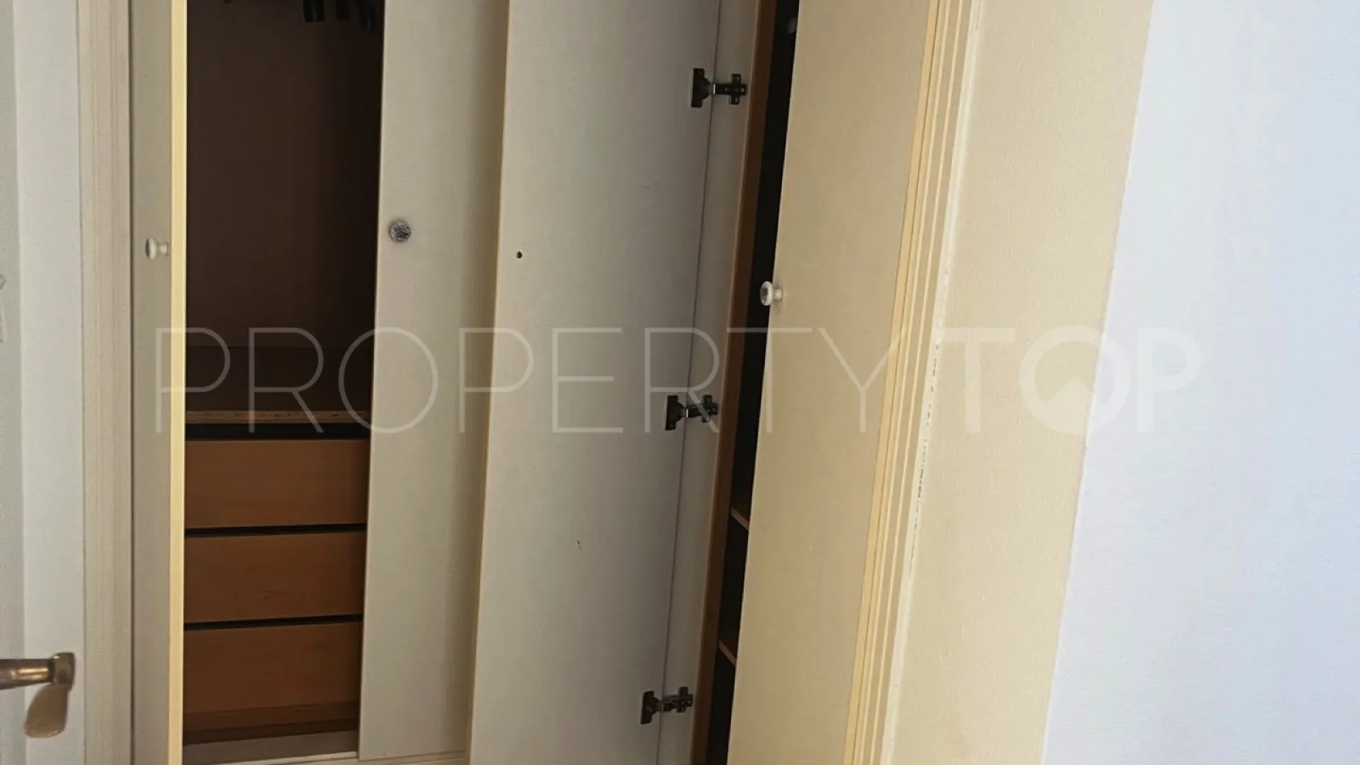 Se vende apartamento en La Carolina