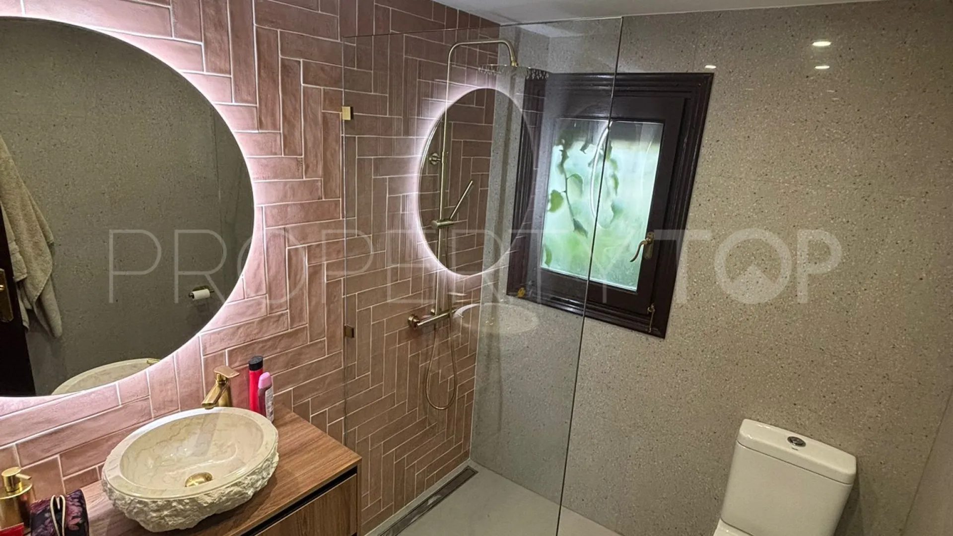 For sale Guadalmina Baja semi detached house