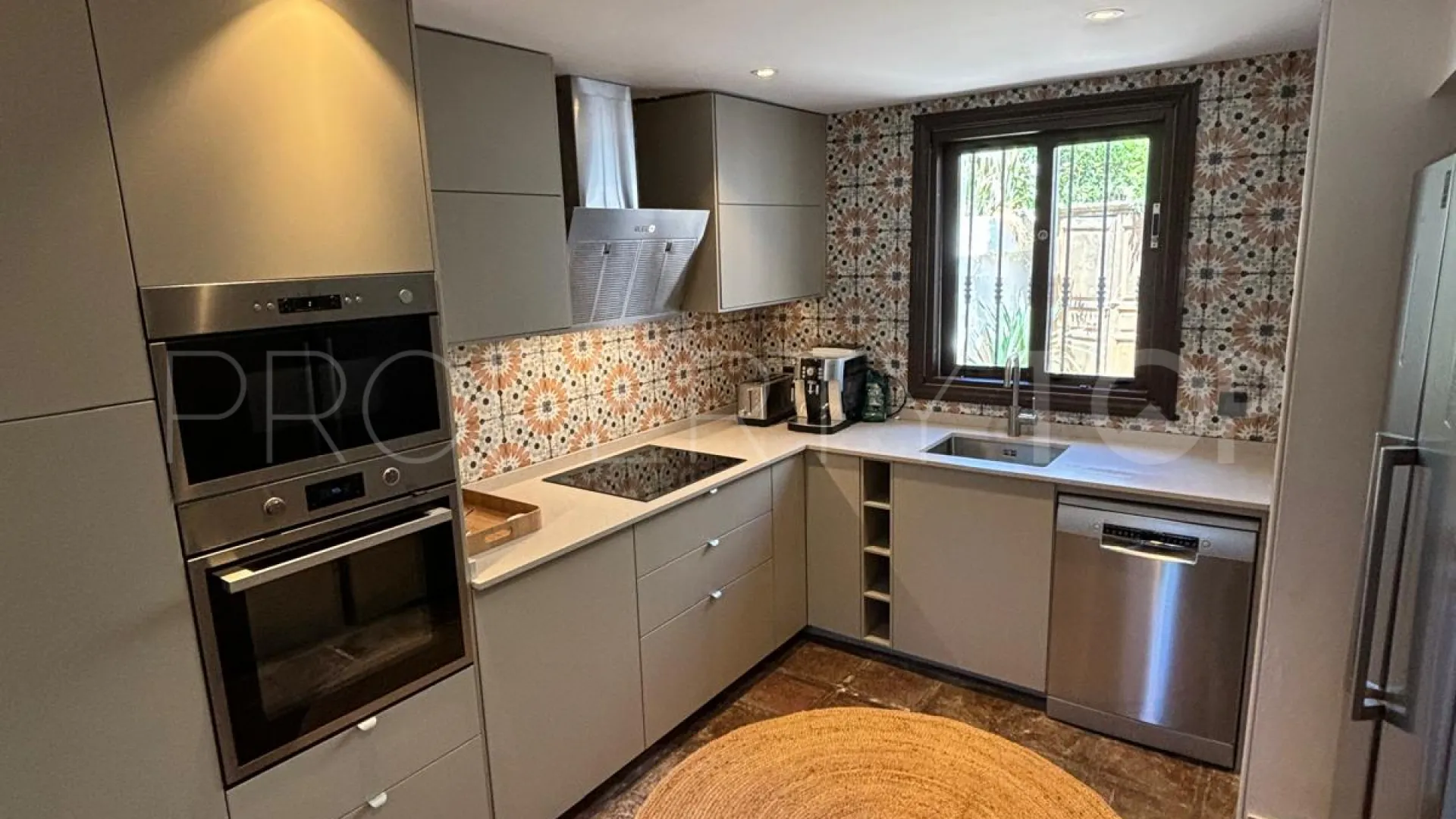 For sale Guadalmina Baja semi detached house