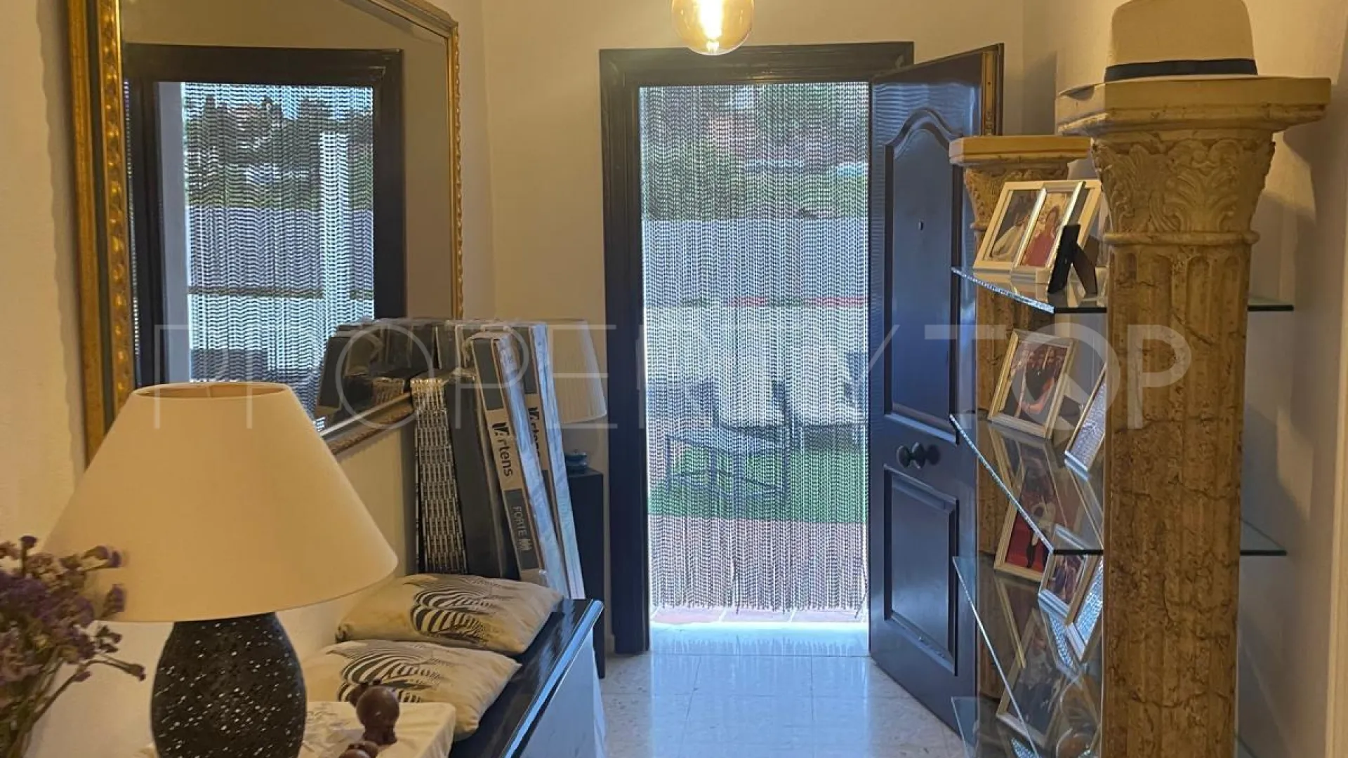 Villa for sale in San Pedro de Alcantara with 3 bedrooms