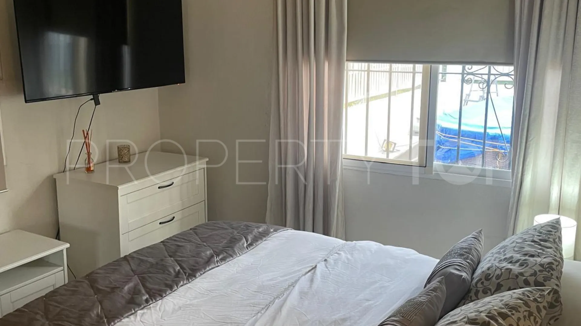 Villa for sale in San Pedro de Alcantara with 3 bedrooms