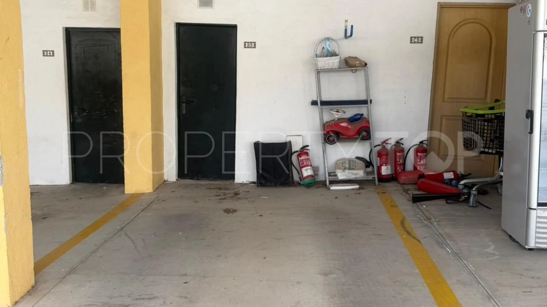 Town house for sale in Benahavis Centro