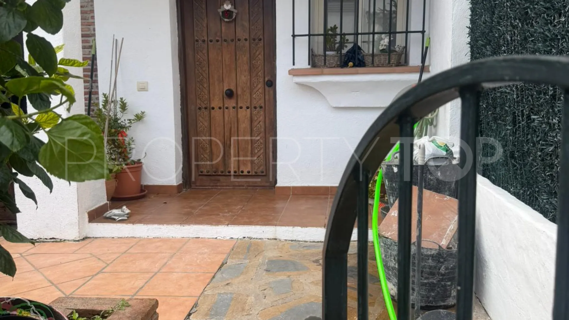 Town house for sale in Benahavis Centro