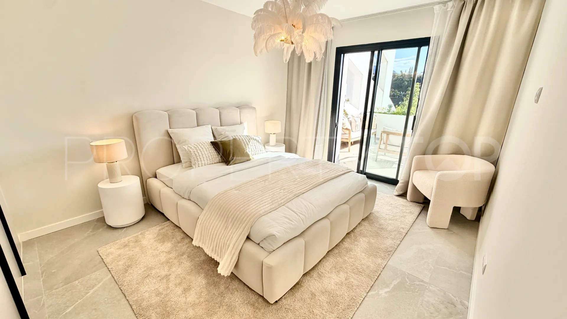 For sale apartment in La Quinta