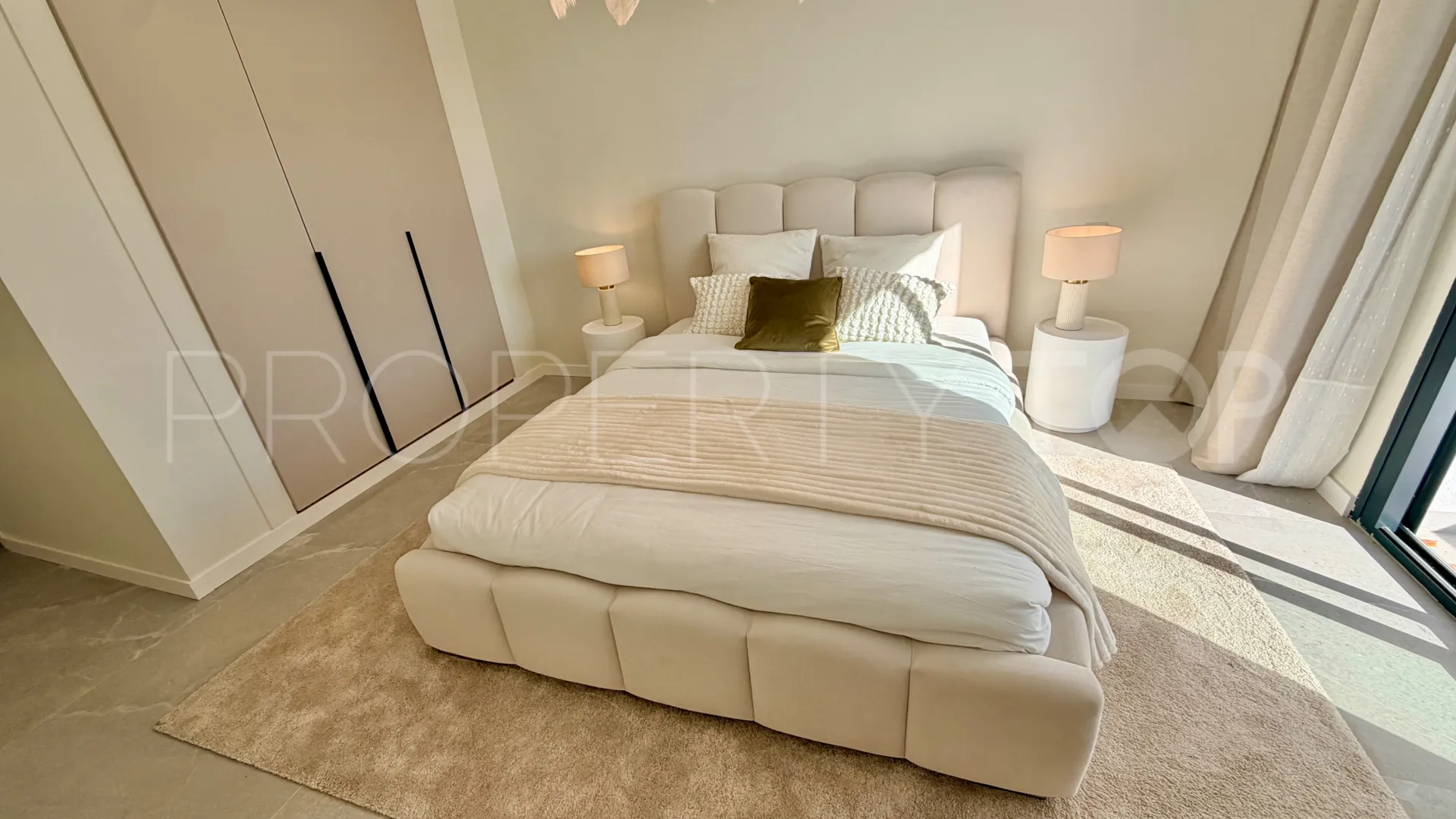 For sale apartment in La Quinta