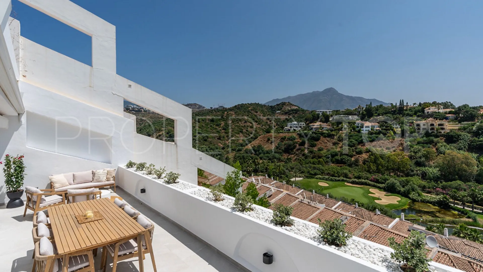 For sale apartment in La Quinta
