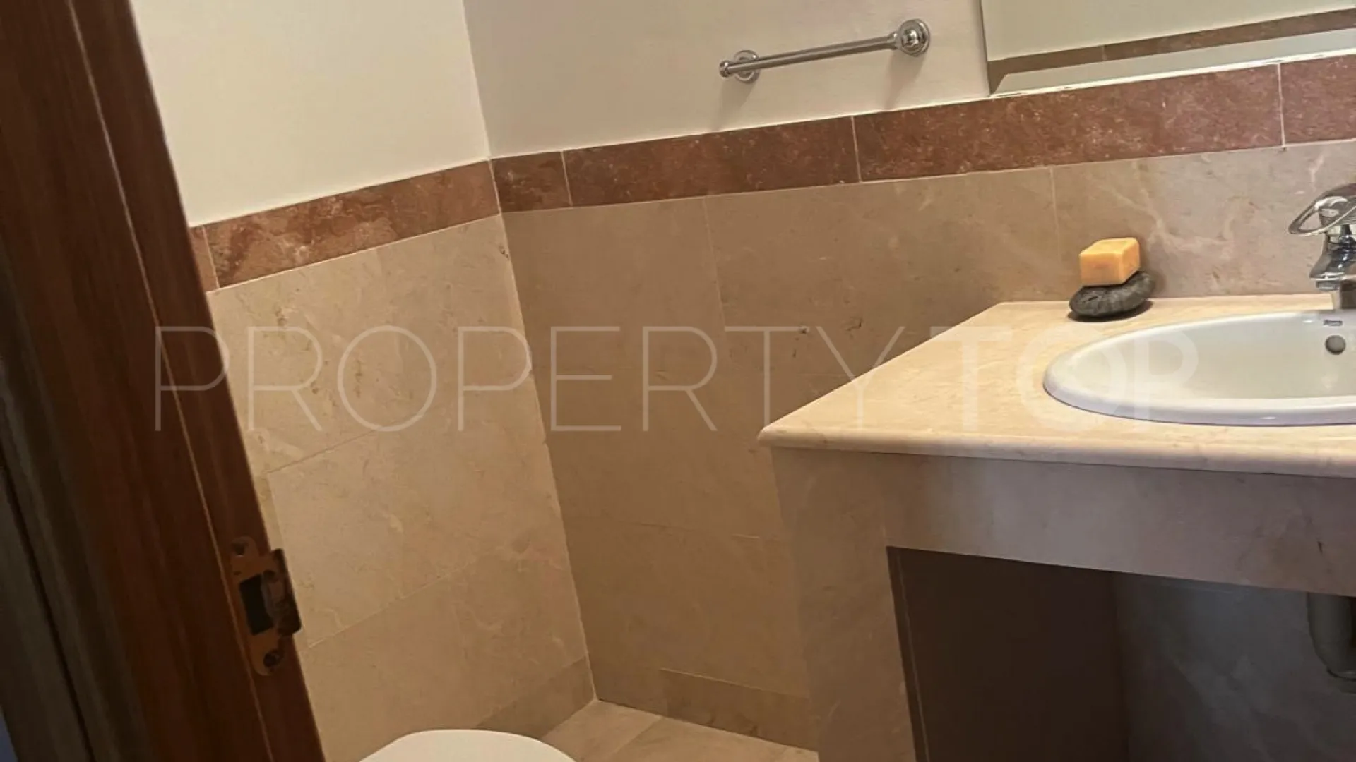 Duplex for sale in San Pedro de Alcantara with 3 bedrooms