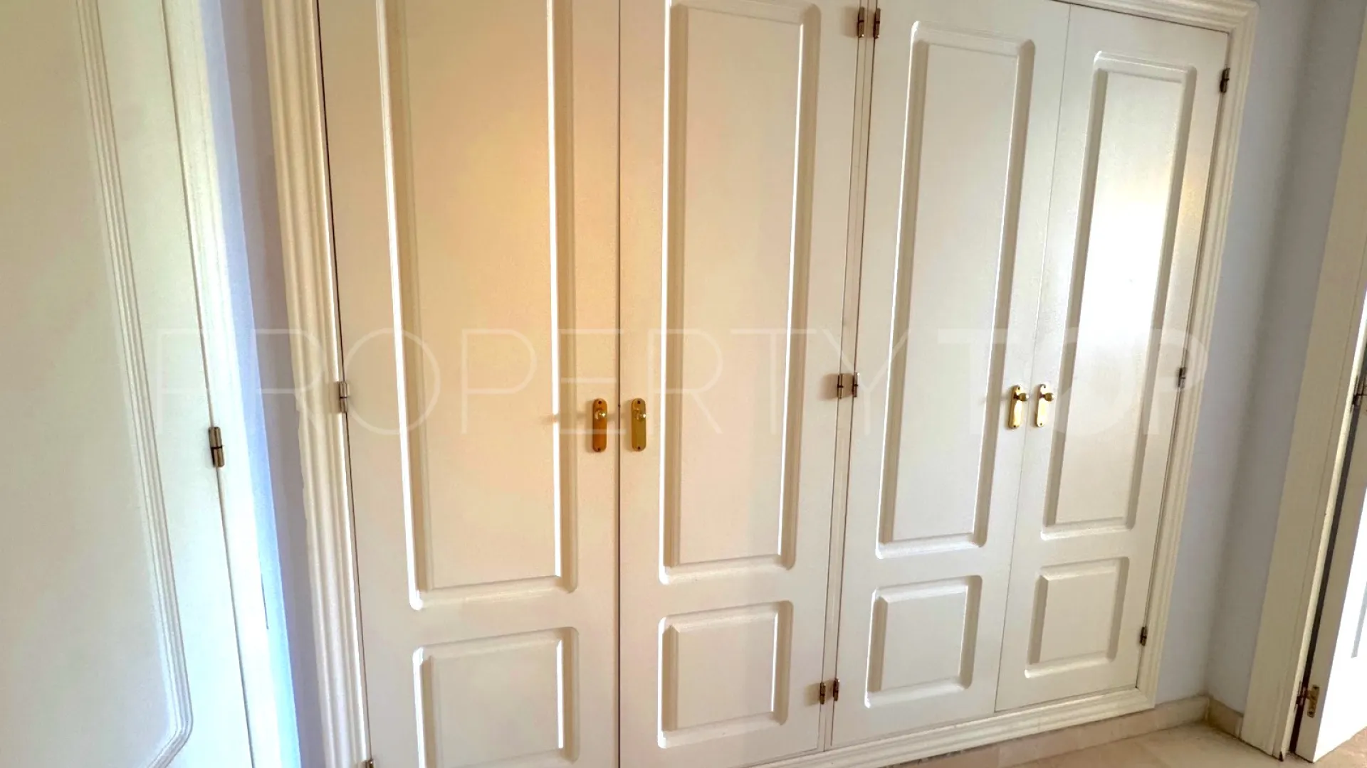 For sale apartment in Las Lomas de Rio Real with 2 bedrooms