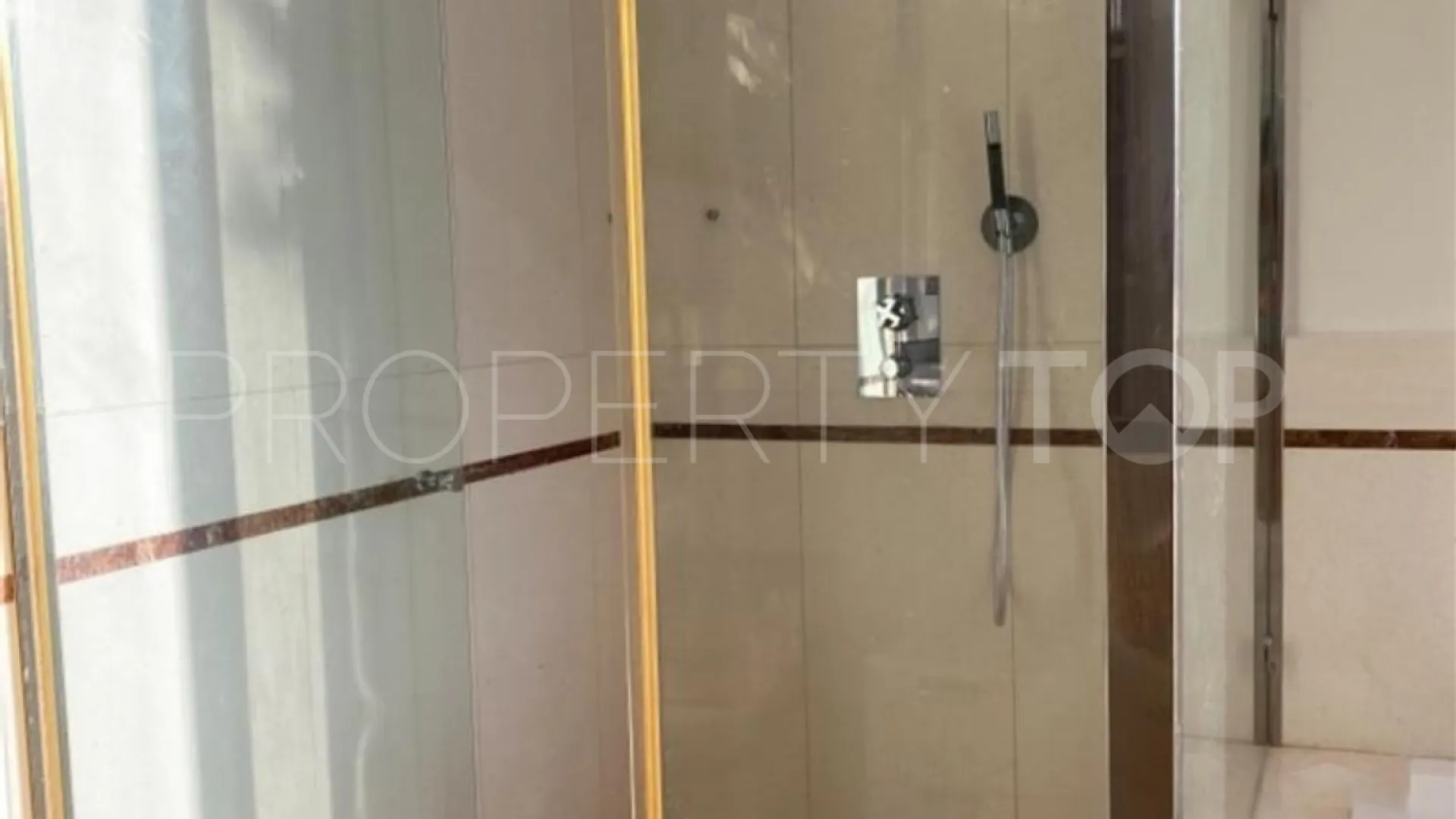 Sierra Blanca, adosado de 2 dormitorios en venta
