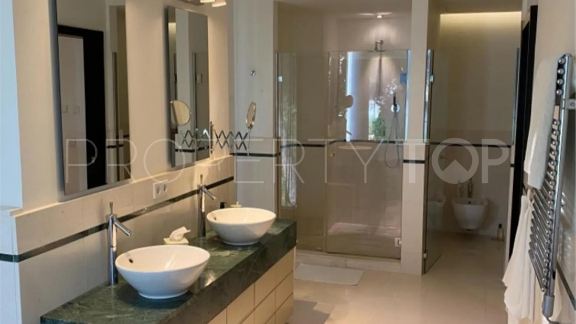 Sierra Blanca, adosado de 2 dormitorios en venta