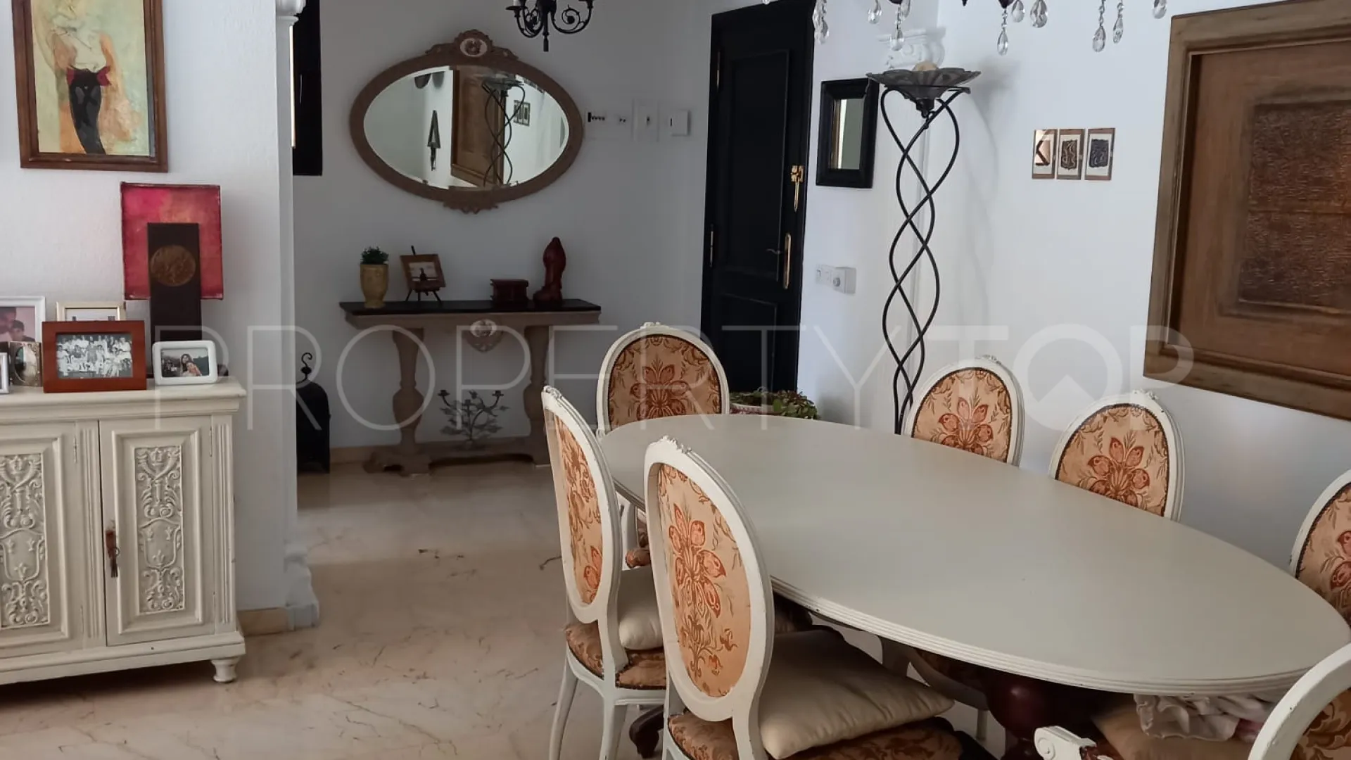 2 bedrooms Zona Casino apartment for sale