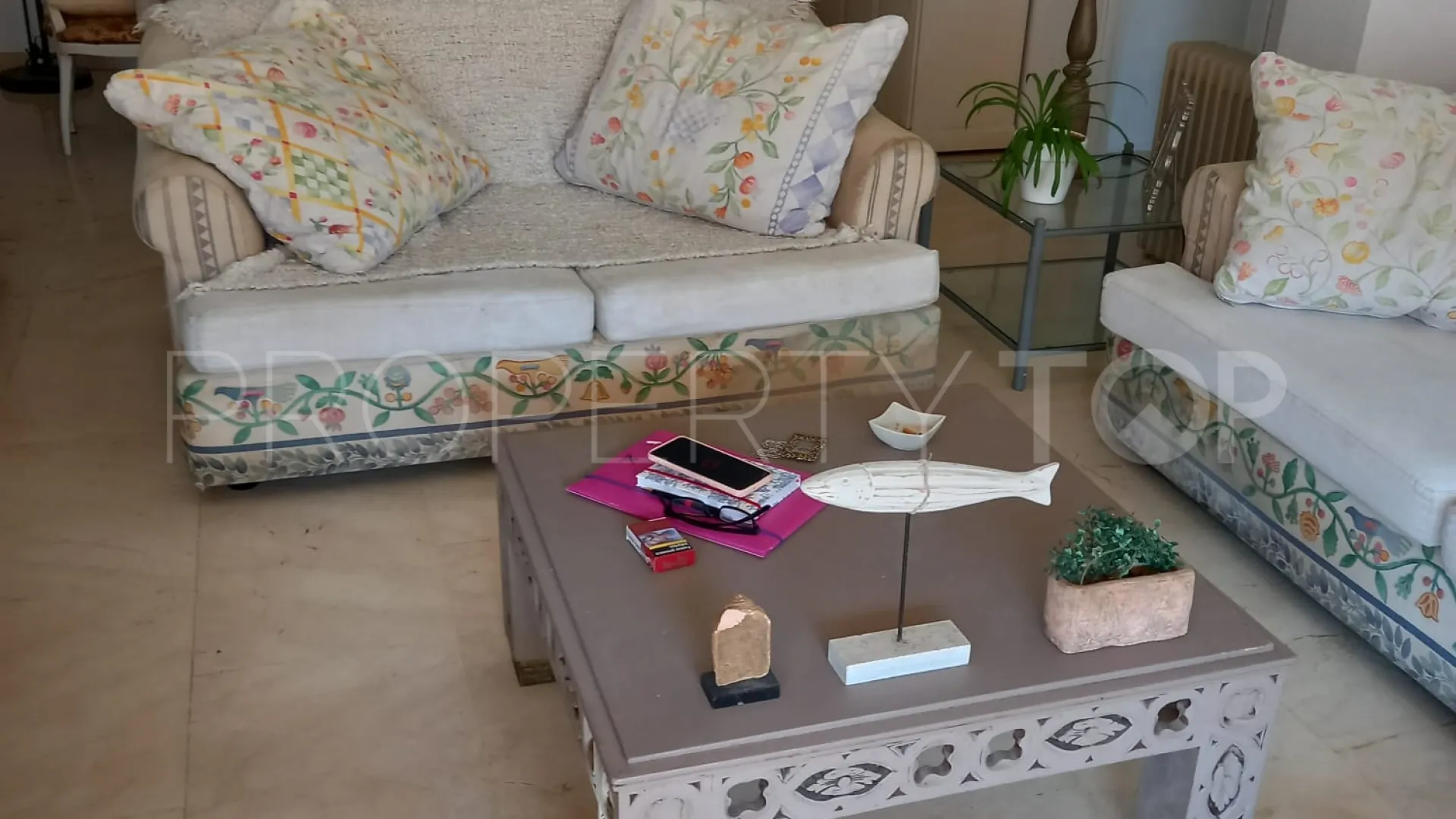 2 bedrooms Zona Casino apartment for sale